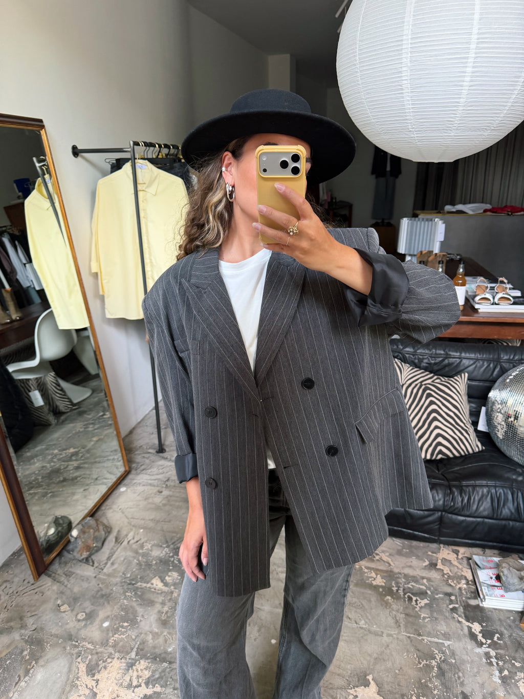 COCO - oversized blazer grijs gestreept