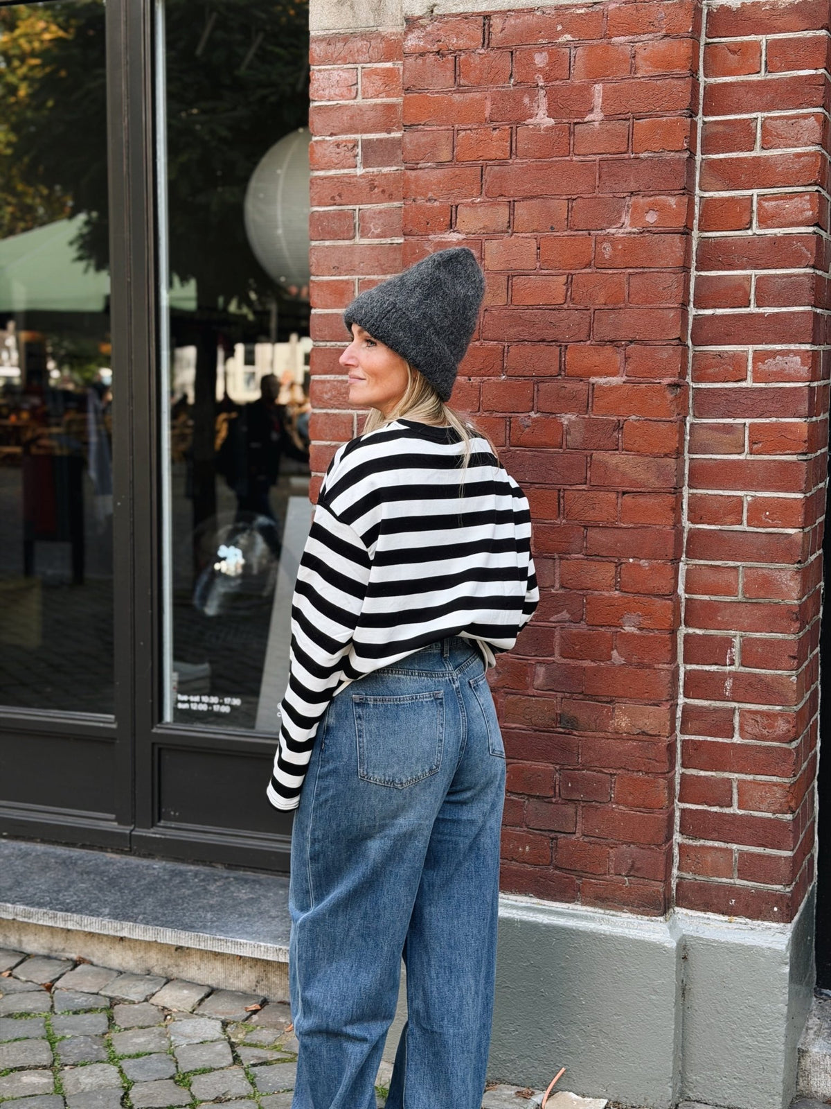 FAAS - barrel jeans donkerblauw - CLAES
