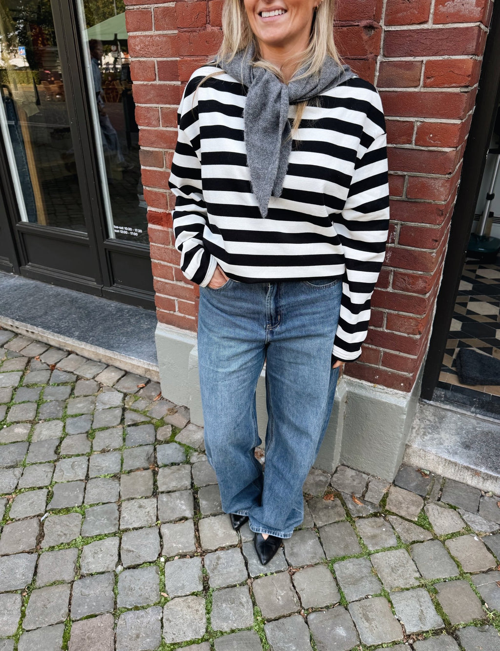 FAAS - barrel jeans donkerblauw - CLAES