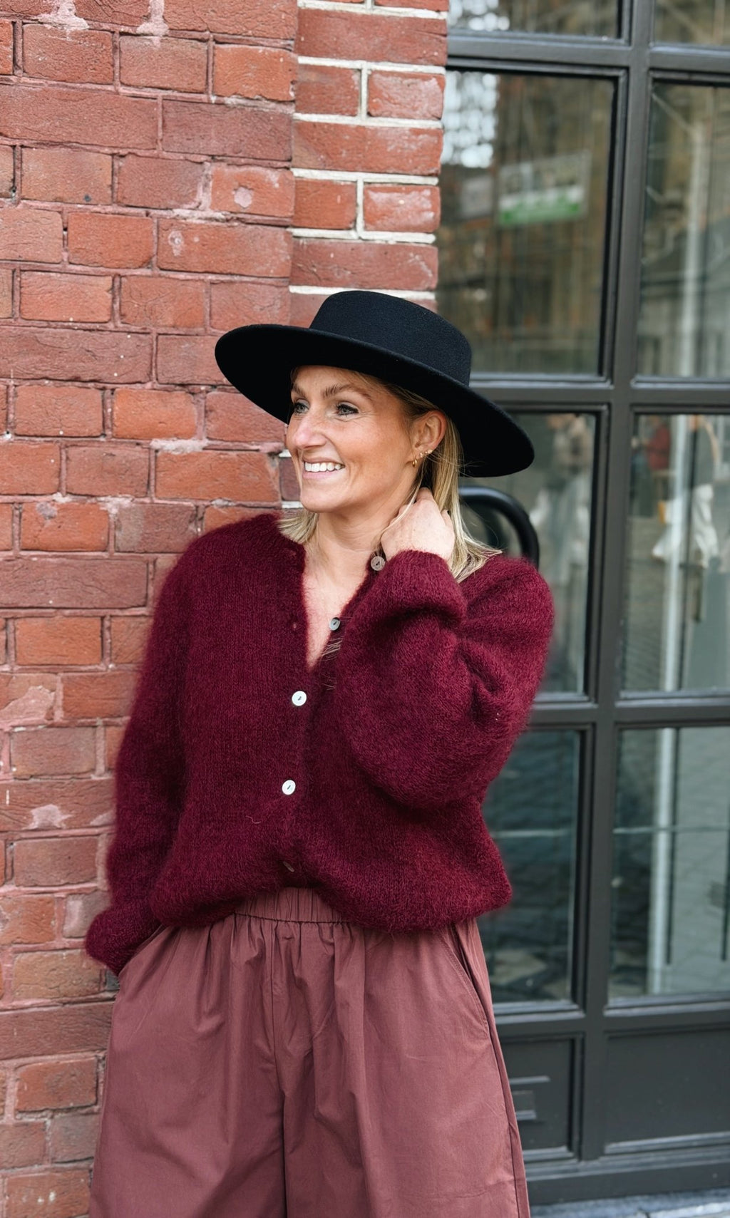 LOU - kidmohair vest bordeaux - CLAES