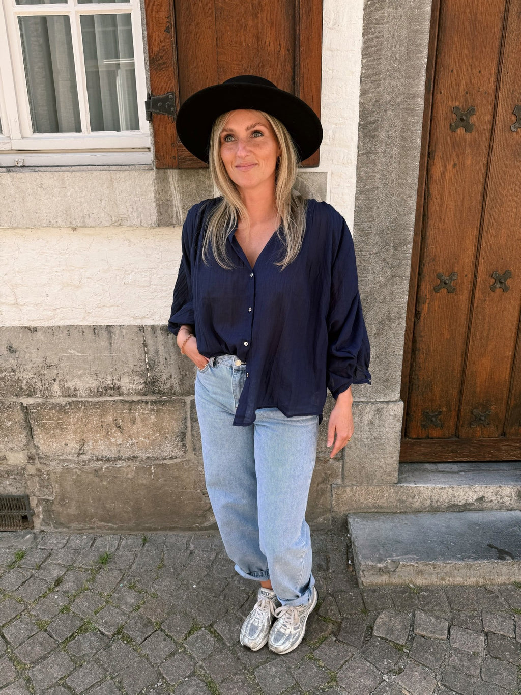 OZE - blouse met wijde mouw donkerblauw - CLAES
