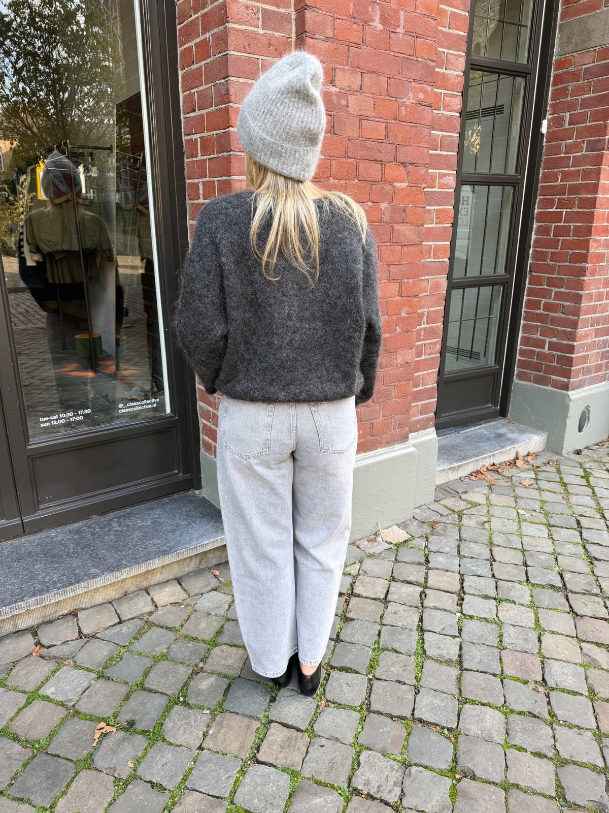 PLEUN - mohair vest donkergrijs - CLAES