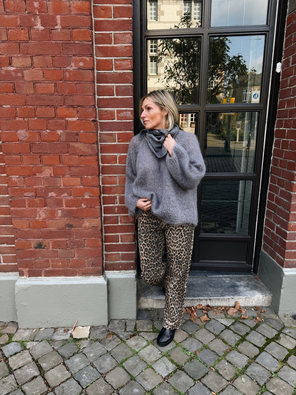 SIMME - mohair trui grijs - CLAES