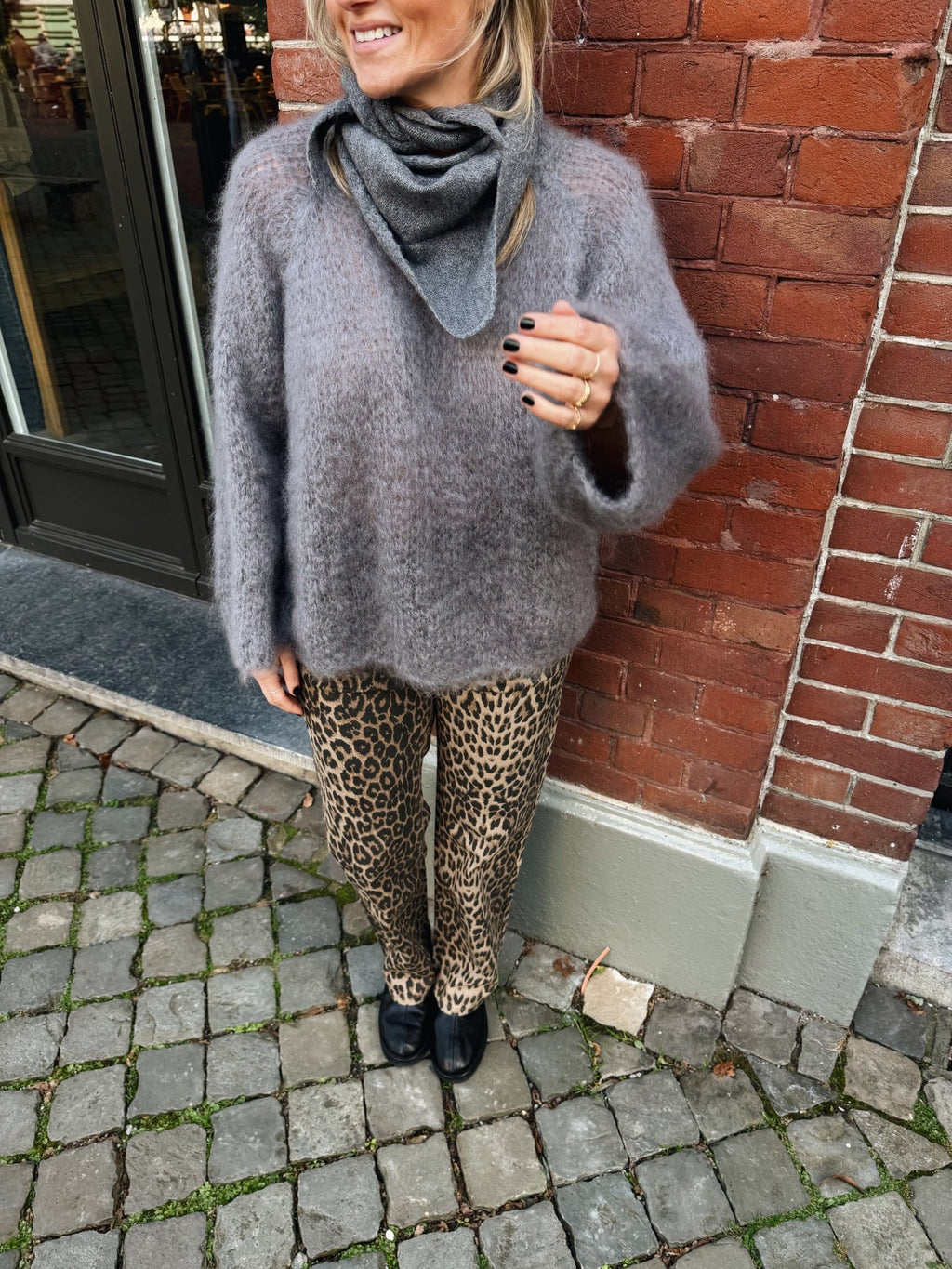 SIMME - mohair trui grijs - CLAES